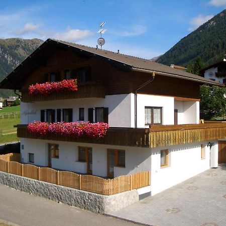 Residence Alpenblick Valler Exteriör bild