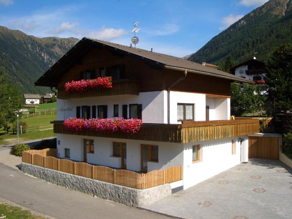 Residence Alpenblick Valler Exteriör bild